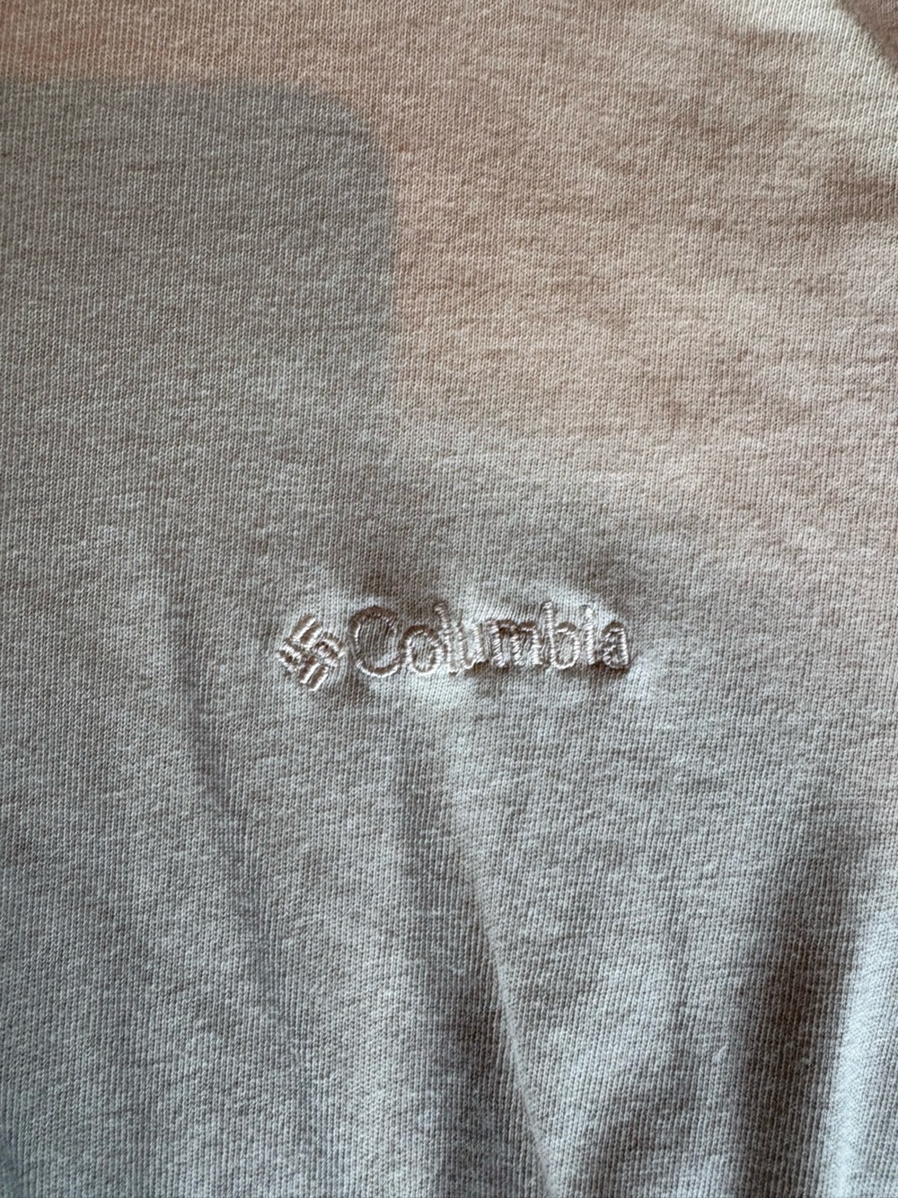 Columbia Cream Crewneck Long Sleeve Top - Picture 2 of 4